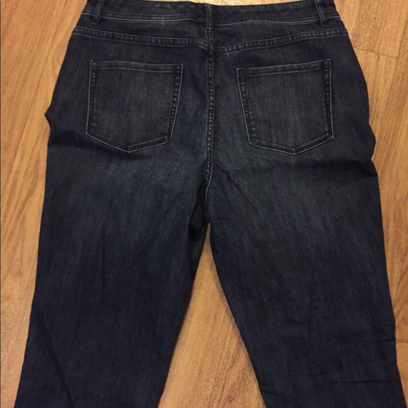 Coldwater Creek Jeans Classic Fit - Picture 2 of 4